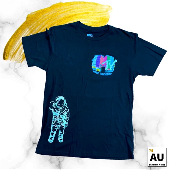 Vintage Style MTV Tee w/ Astronaut Graphic - Picture 6 of 6